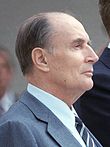 https://upload.wikimedia.org/wikipedia/commons/thumb/f/f1/Reagan_Mitterrand_1984_%28cropped%29.jpg/110px-Reagan_Mitterrand_1984_%28cropped%29.jpg